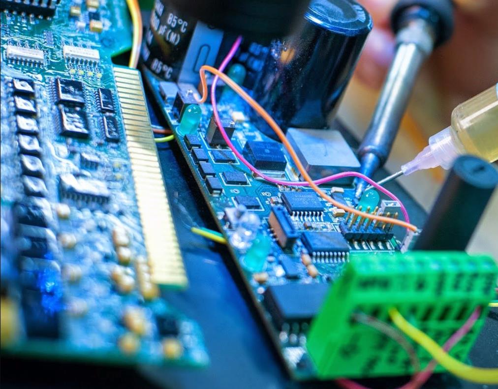 FPGAs in Modern Electronics Design