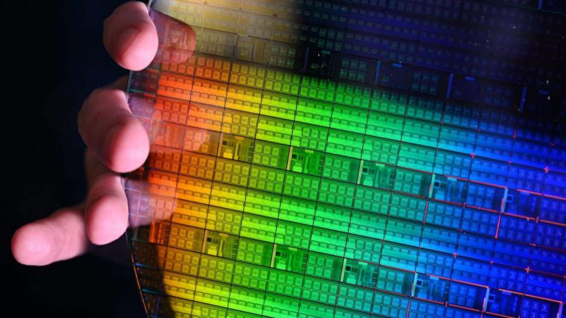 The Brain Behind the Machine: Transistors in CPU Architecture