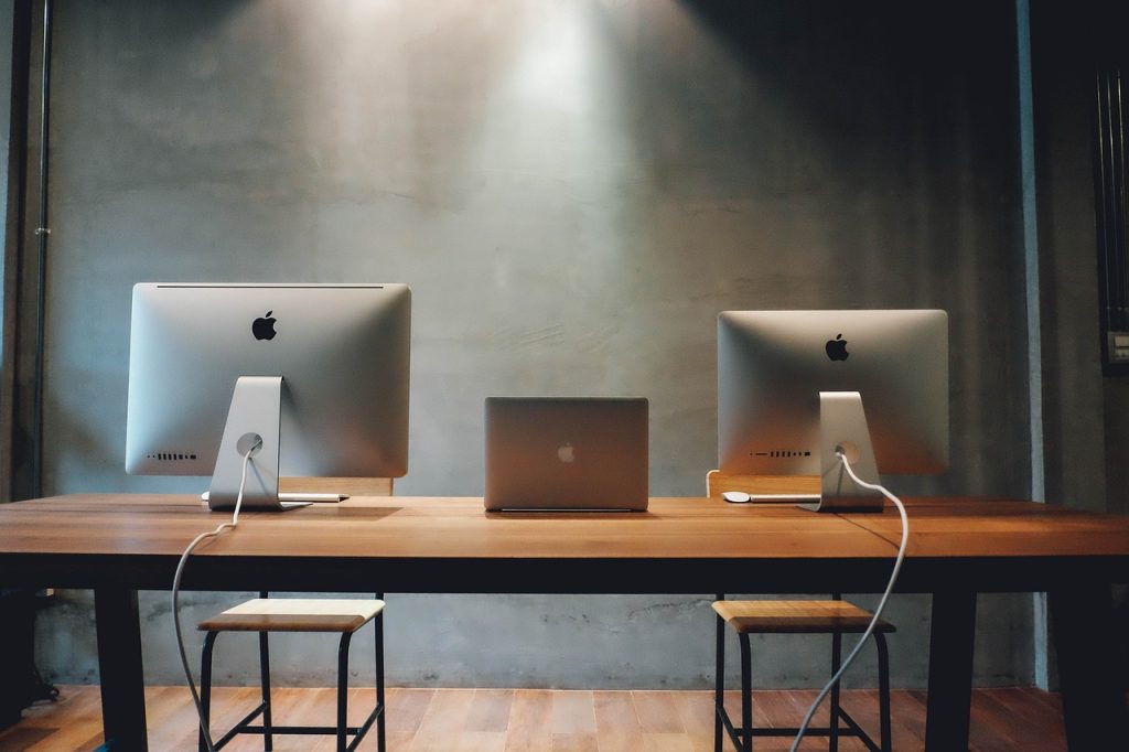 workspace-820315_1280