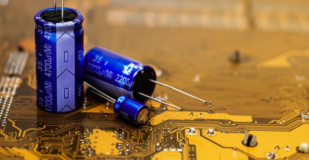 An introduction to the capacitative elements what they are and how they work。