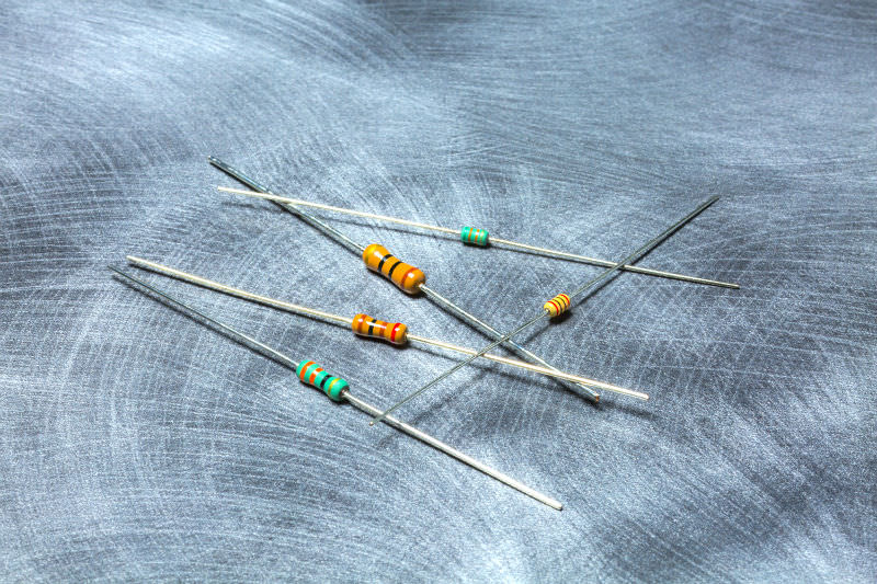 characteristics and applications of carbon film resistors 1